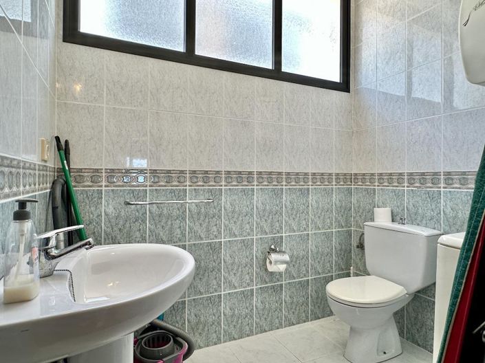 Image No.17-2 Bed Apartment for sale