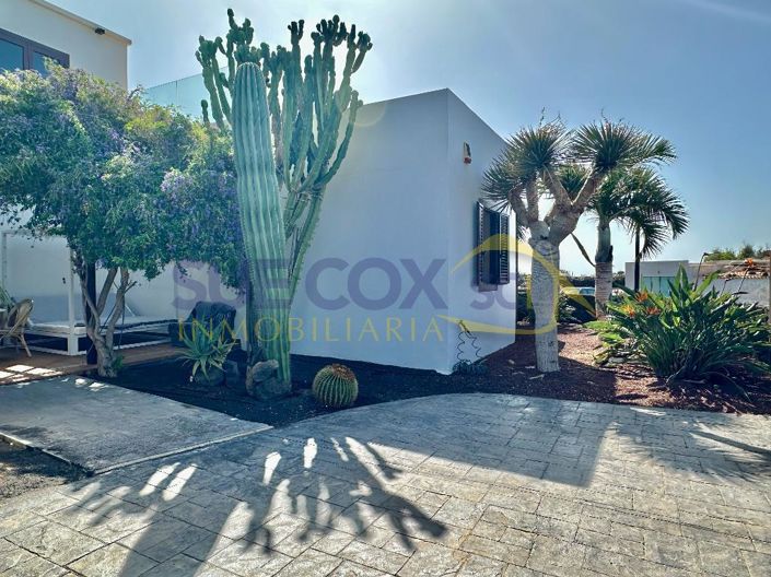 Image No.59-5 Bed Villa for sale