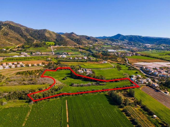 Image No.3-Terre à vendre à Argaka