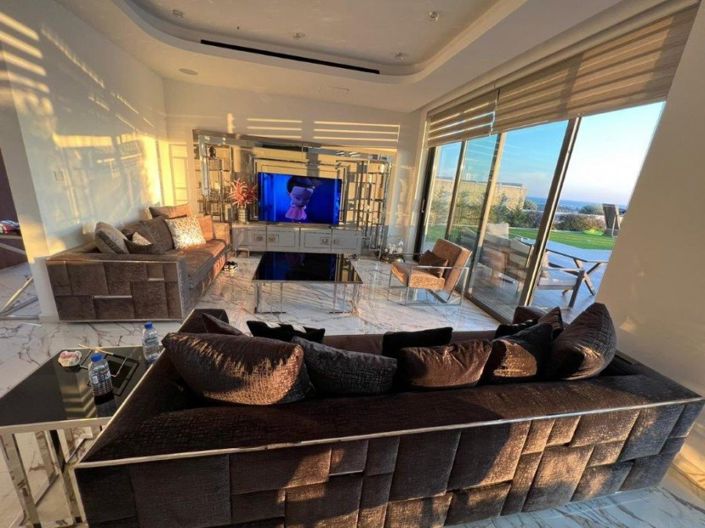 Image No.10-Villa de 4 chambres à vendre à Sea Caves