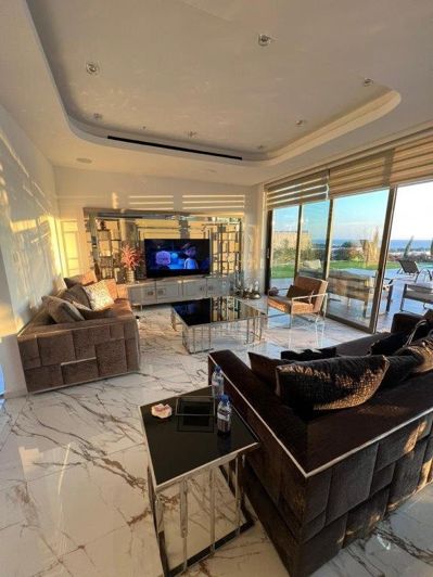 Image No.8-Villa de 4 chambres à vendre à Sea Caves