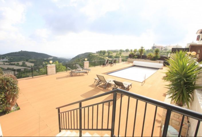 Image No.5-Villa de 4 chambres à vendre à Tsada