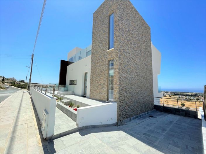 Image No.5-Villa de 5 chambres à vendre à Yeroskipou