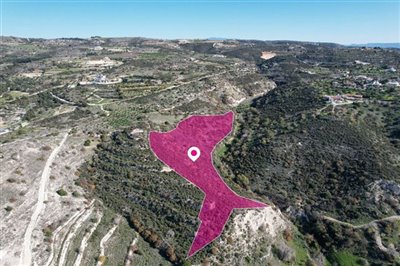 Agricultural zoned field, Mesa Chorio, Paphos