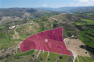 Field in Skoulli, Paphos