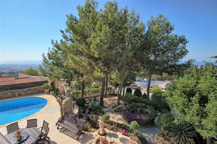 Image No.5-Villa de 4 chambres à vendre à Kamares