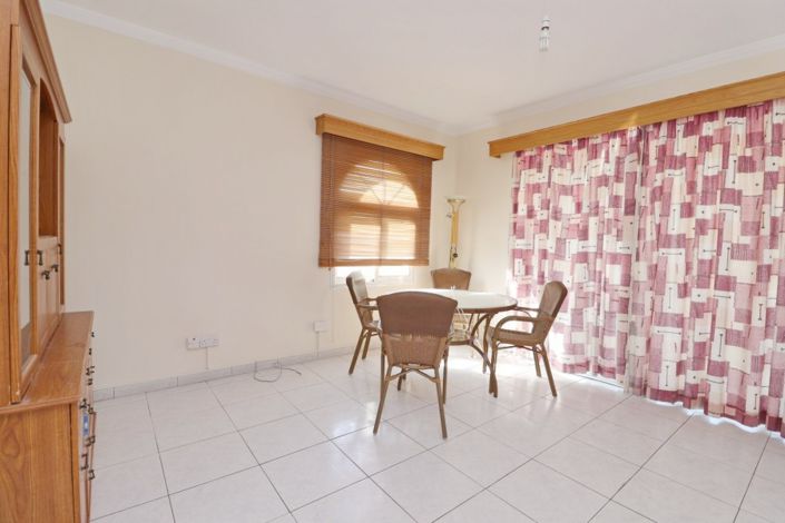 Image No.3-3 Bed Villa for sale