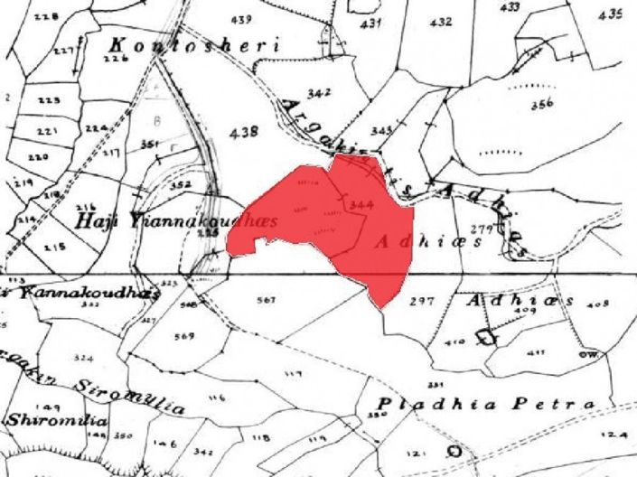 Image No.8-Terre à vendre à Agia Varvara 