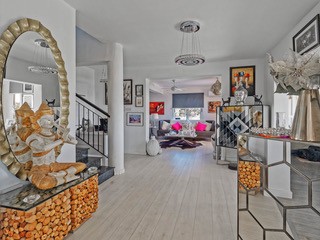 Image No.6-4 Bed Villa for sale