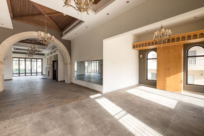 Image No.4-Commercial à vendre à Tombs of the Kings