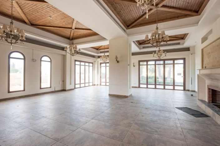 Image No.5-Commercial à vendre à Tombs of the Kings