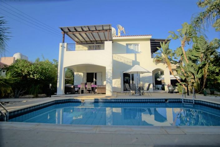 Image No.2-3 Bed Villa for sale