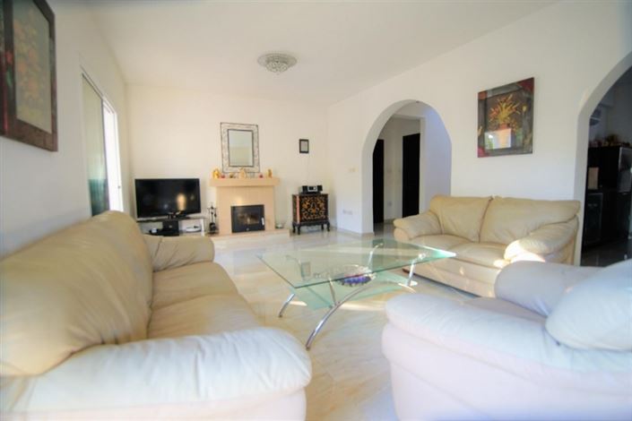 Image No.9-3 Bed Villa for sale