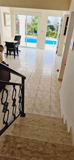 Image No.8-3 Bed Villa for sale