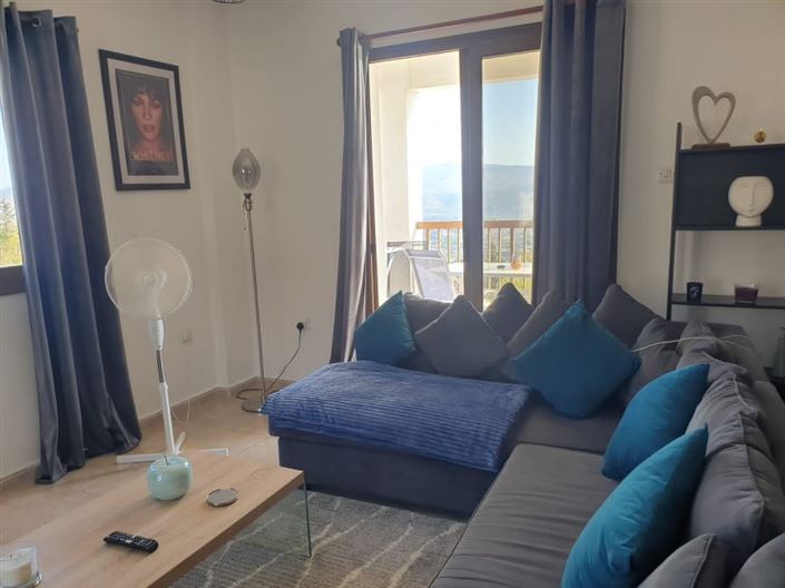 Image No.2-2 Bed Townhouse for sale