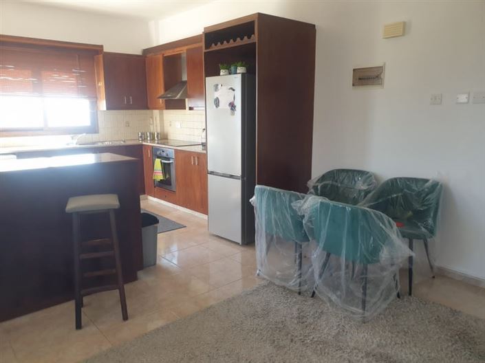 Image No.6-2 Bed Townhouse for sale