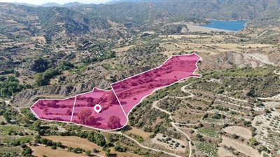 3 Residential fields, Kannaviou, Paphos