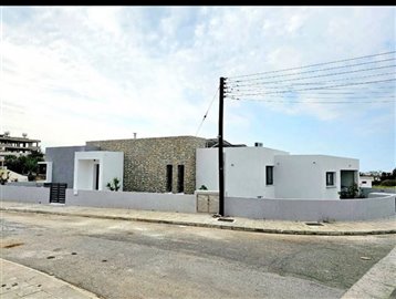 Bungalow For Sale  in  Empa