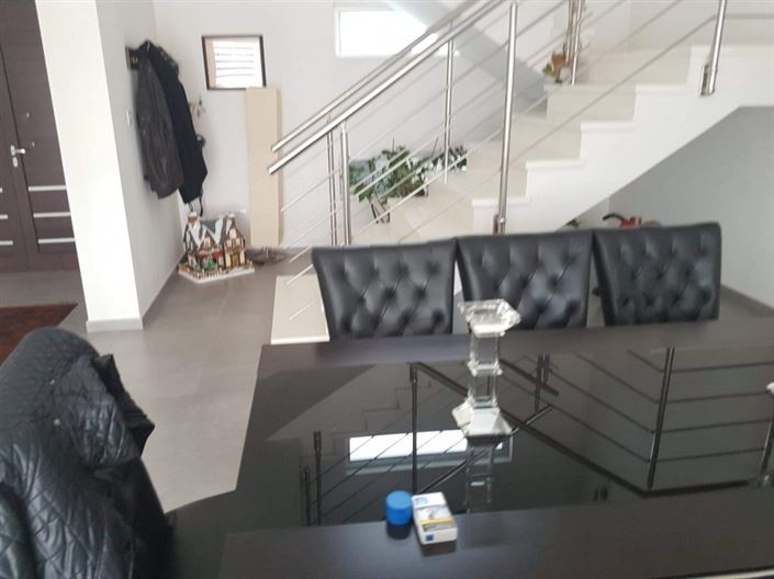 Image No.2-Villa de 4 chambres à vendre à Yeroskipou