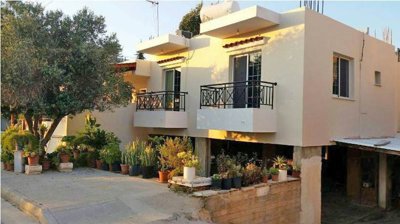 Detached Villa For Sale  in  Select Location