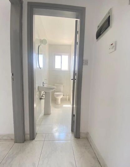 Image No.9-3 Bed Apartment for sale