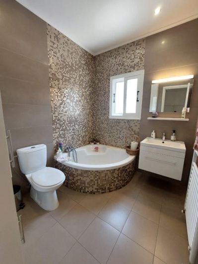 Image No.7-3 Bed Bungalow for sale