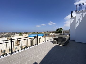 Detached Villa For Sale  in  Kathikas