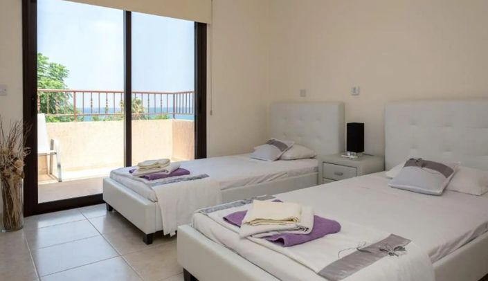 Image No.9-Villa de 4 chambres à vendre à Polis Chrysochous