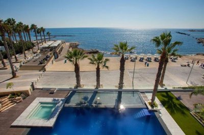 Ground Floor Apartment  For Sale  in  Kato Pafos