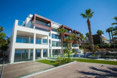 Ground Floor Apartment  For Sale  in  Kato Pafos