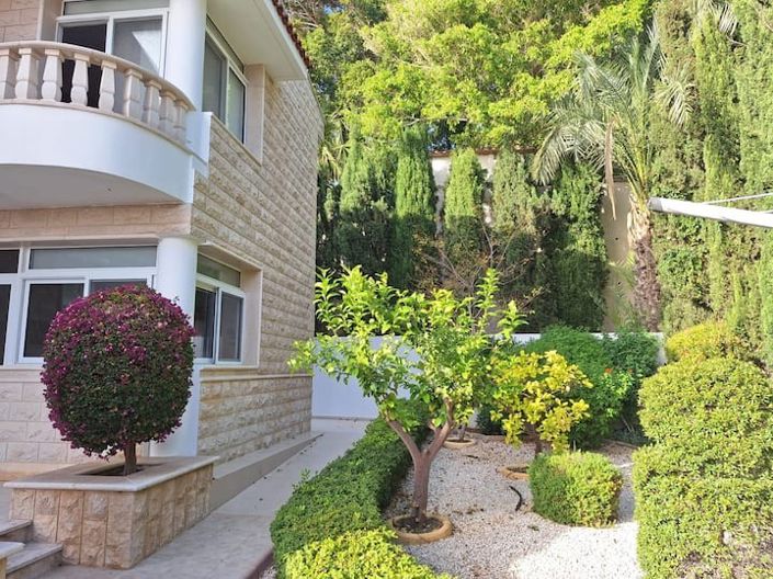 Image No.10-Villa de 4 chambres à vendre à Chlorakas