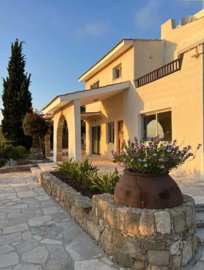 Detached Villa For Sale  in  Select Location