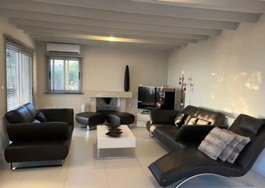 Detached Villa For Sale  in  Select Location