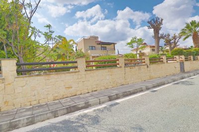 Detached Villa For Sale  in  Prodromi