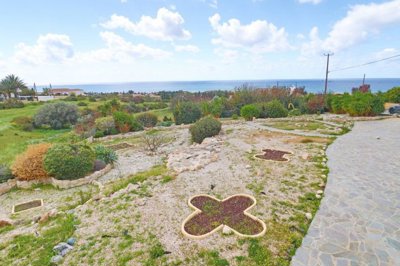 Detached Villa For Sale  in  Sea Caves