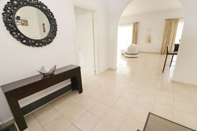 Detached Villa For Sale  in  Select Location