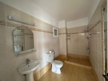 Apartment For Sale  in  Yeroskipou