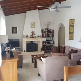 Detached Villa For Sale  in  Kamares
