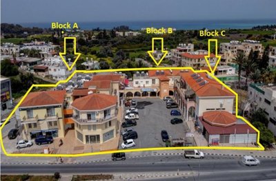 Detached Villa For Sale  in  Select Location