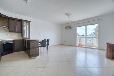 Apartment For Sale  in  Kato Pafos