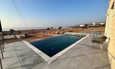 Detached Villa For Sale  in  Sea Caves