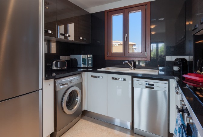 Image No.6-2 Bed Apartment for sale