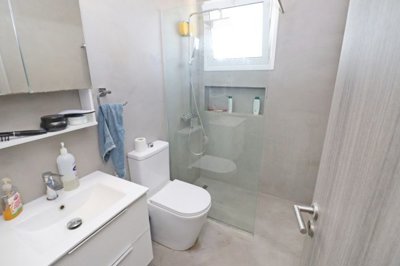 Apartment For Sale  in  Kato Pafos