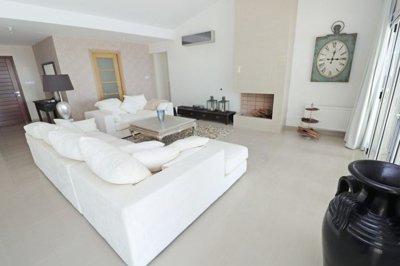 Bungalow For Sale  in  Tala