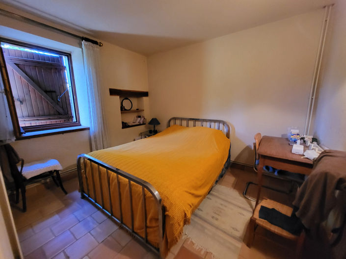 Image No.5-Maison de 4 chambres à vendre à Douzains