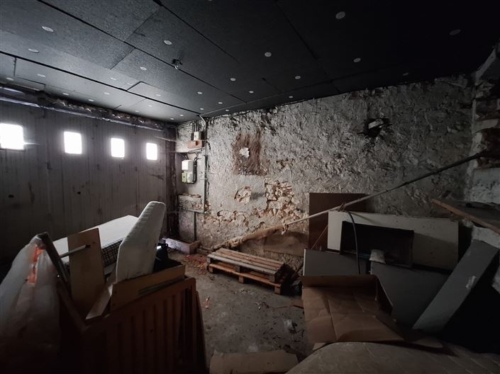 Image No.13-2 Bed House for sale