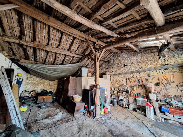 Image No.20-2 Bed House for sale