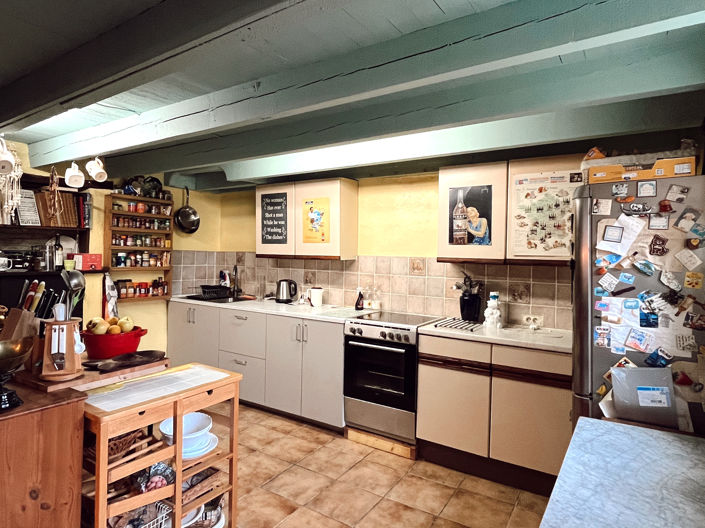 Image No.5-3 Bed House for sale