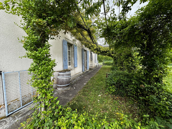 Image No.2-Maison de 1 chambre à vendre à Lauzun