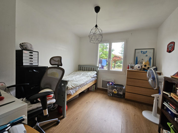 Image No.15-Maison de 4 chambres à vendre à Cours-de-Pile